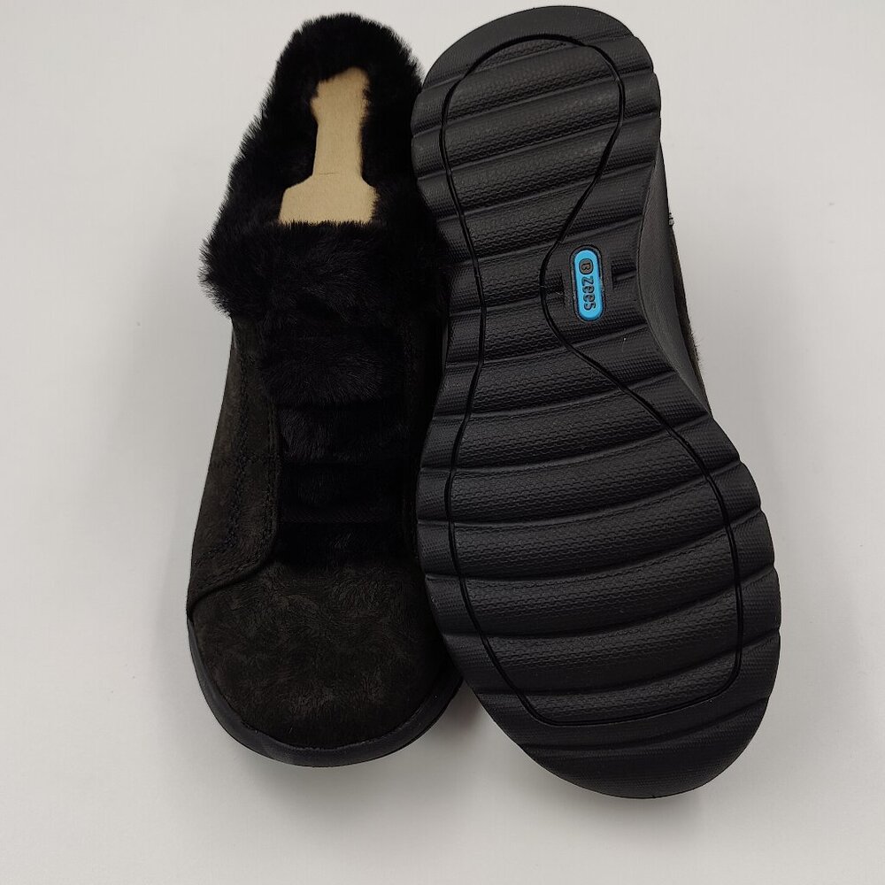 BZEES Golden Shoe in Black Size Women's 7 - Picture 3 of 6